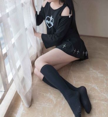 一眉先生