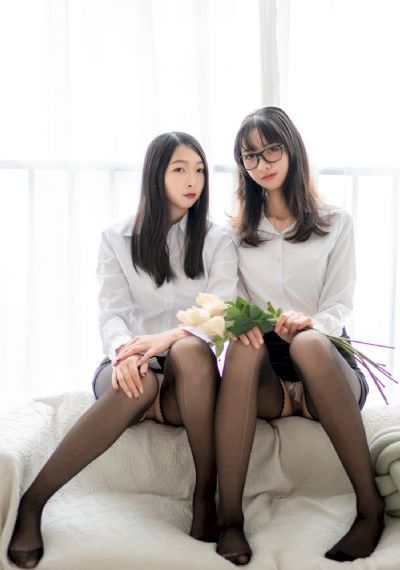 沉睡的妮可